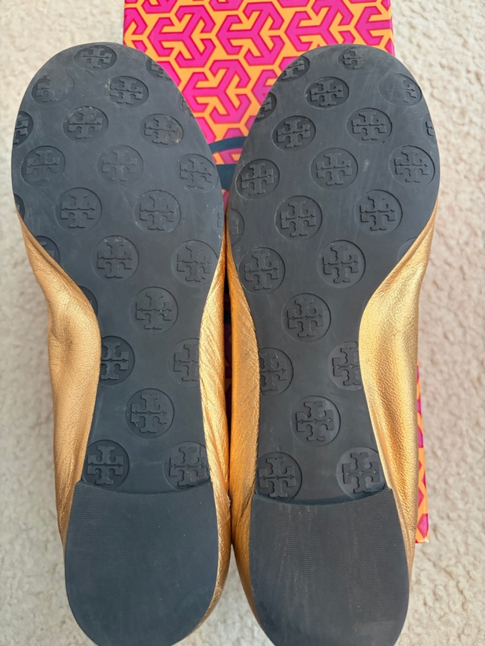 Tory Burch Metallic Gold Logo Reva Ballet Flats 9.5 - Picture 6 of 7
